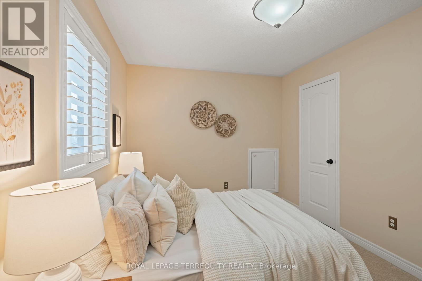 12 Kenilworth Crescent, Whitby, Ontario  L1M 2M7 - Photo 31 - E12394771