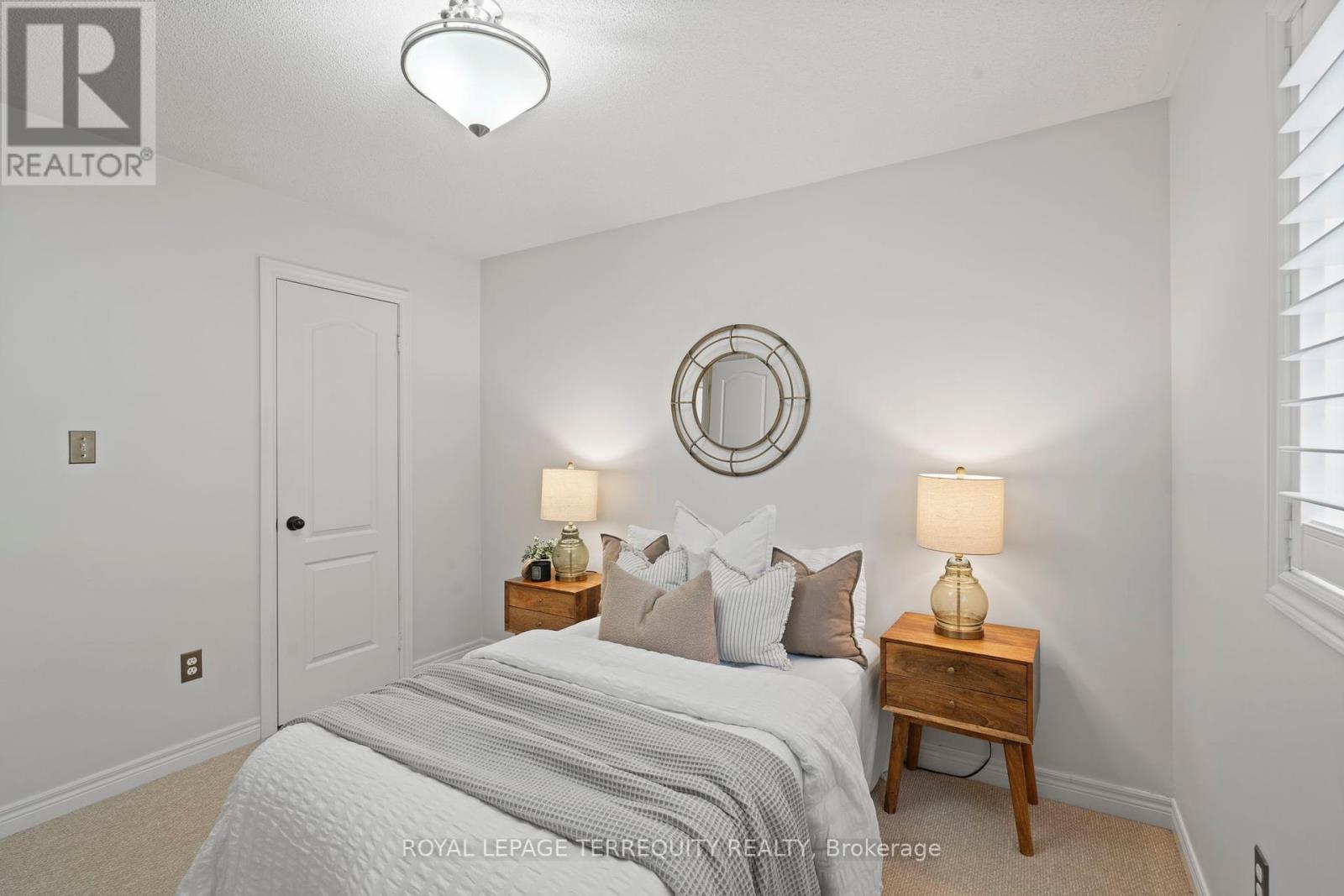 12 Kenilworth Crescent, Whitby, Ontario  L1M 2M7 - Photo 34 - E12394771