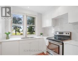 1136 BRONTE ROAD, Oakville, Ontario