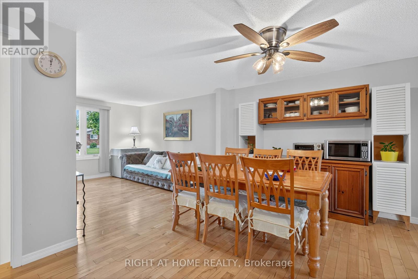 688 Bayview Drive, Midland, Ontario  L4R 1W8 - Photo 11 - S12394695