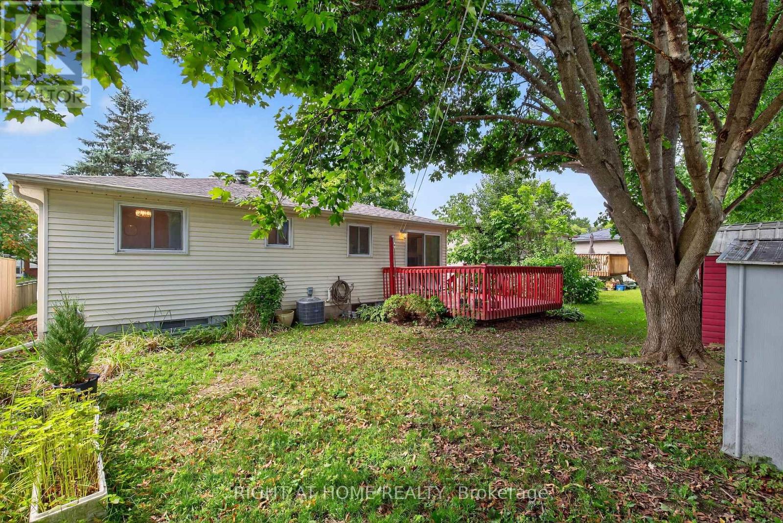 688 Bayview Drive, Midland, Ontario  L4R 1W8 - Photo 29 - S12394695