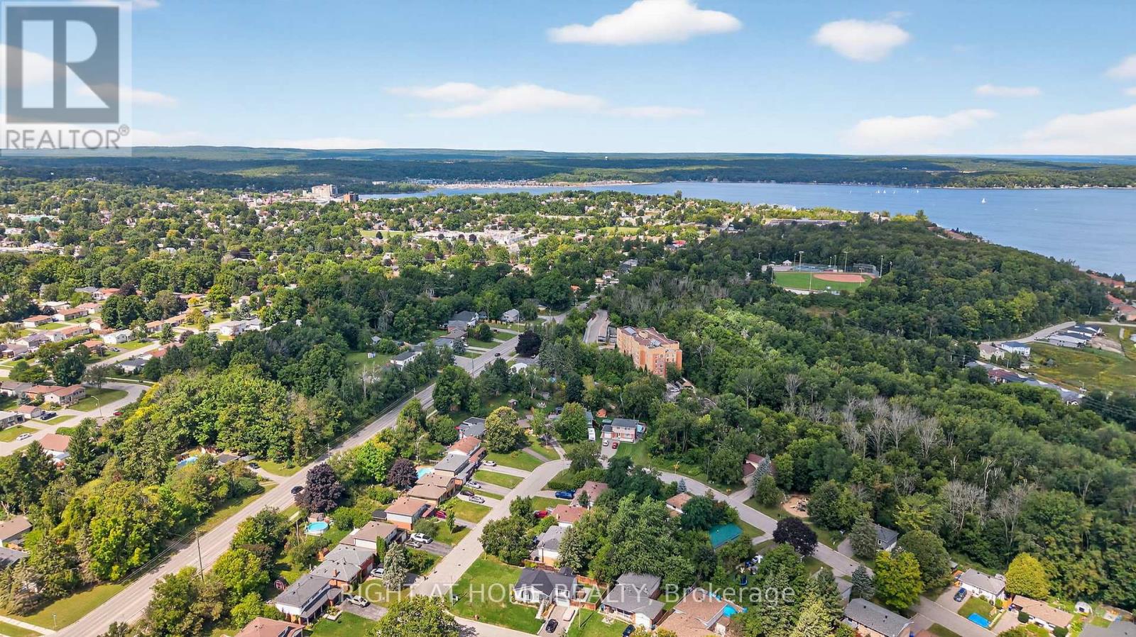 688 Bayview Drive, Midland, Ontario  L4R 1W8 - Photo 32 - S12394695