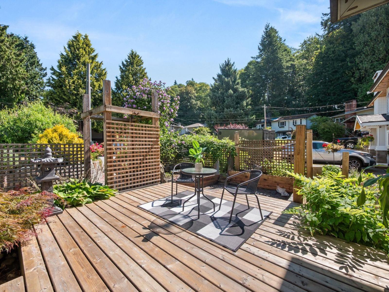 Property at 10328 JOHNSON WYND image 3
