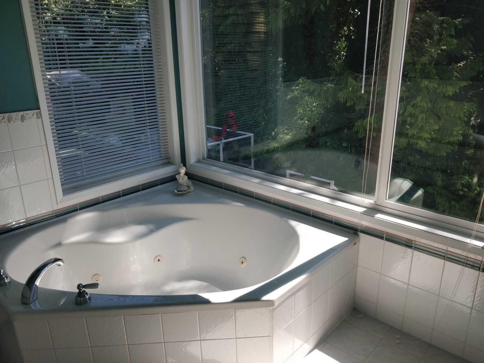 2724 Bayview Street, Surrey, British Columbia V4A 2Z4 - Photo 9 - R3040598