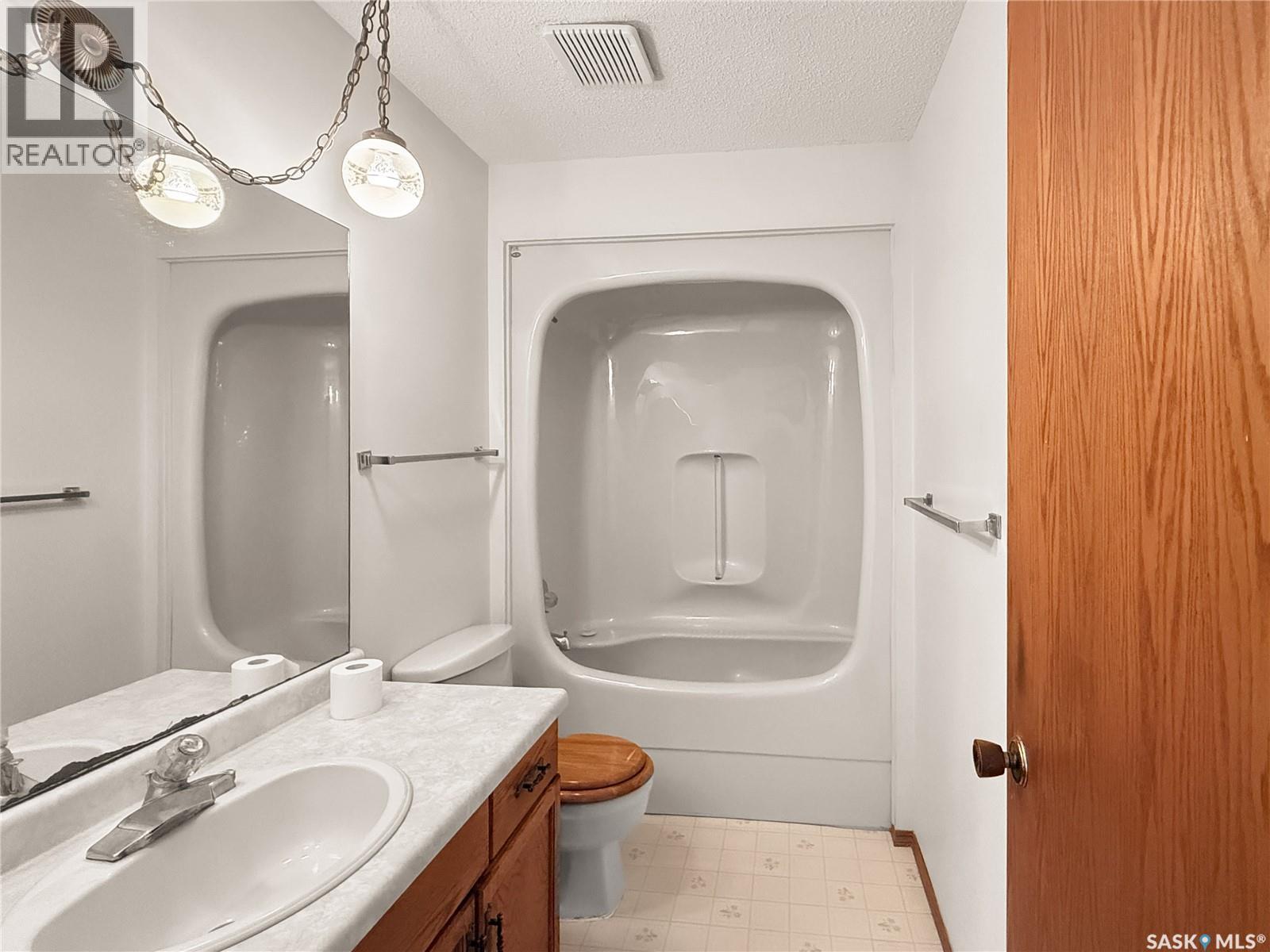 110 Main Street, Sintaluta, Saskatchewan  S0G 4N0 - Photo 12 - SK017942