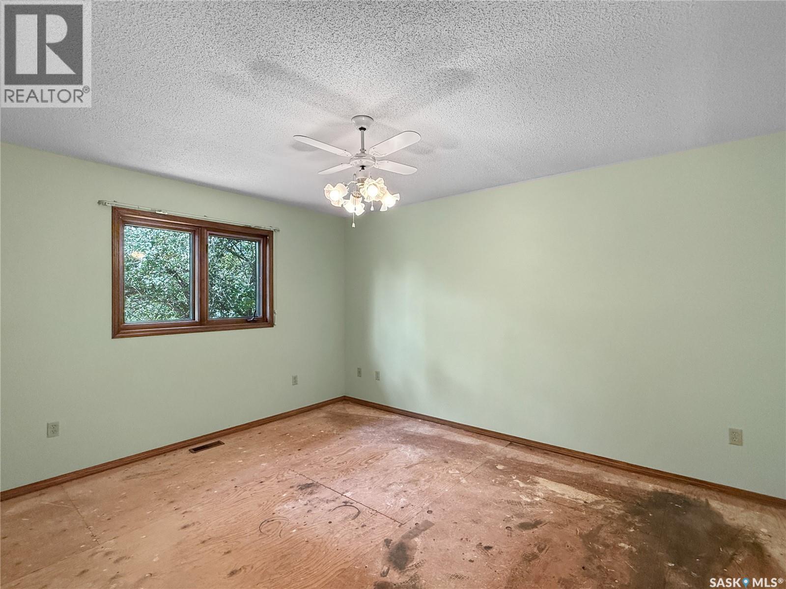 110 Main Street, Sintaluta, Saskatchewan  S0G 4N0 - Photo 15 - SK017942