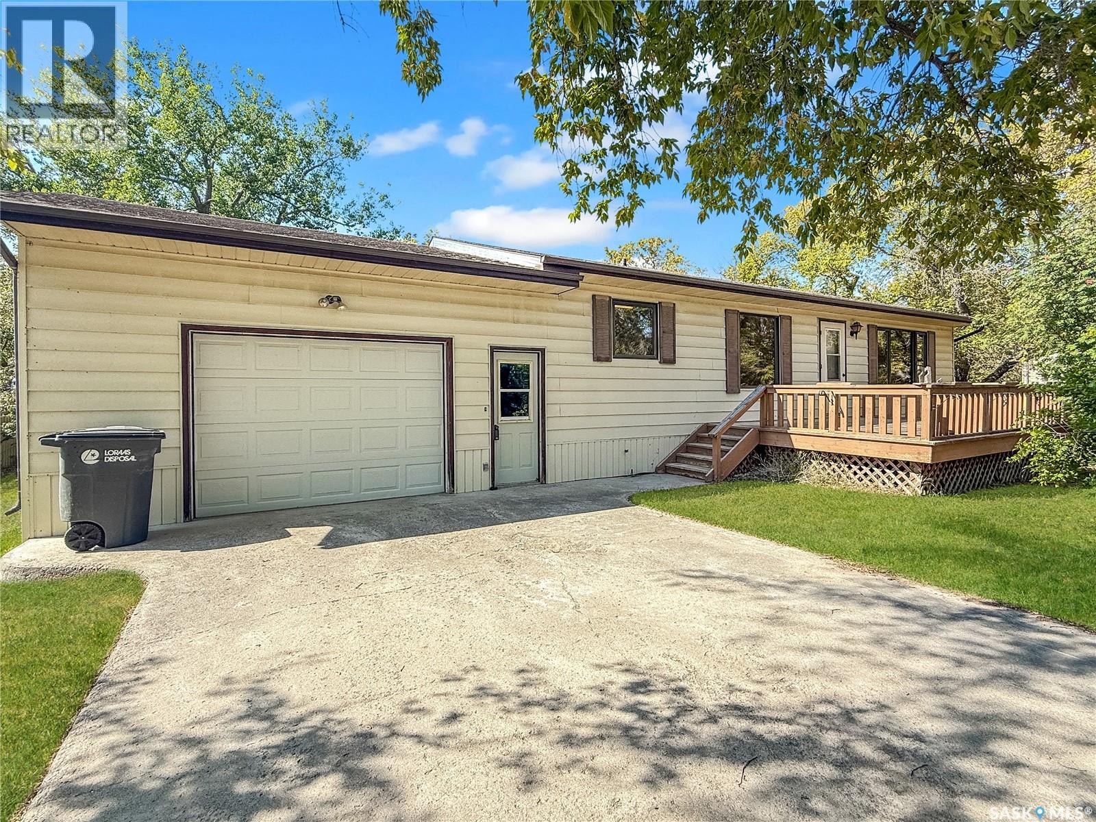 110 Main Street, Sintaluta, Saskatchewan  S0G 4N0 - Photo 2 - SK017942