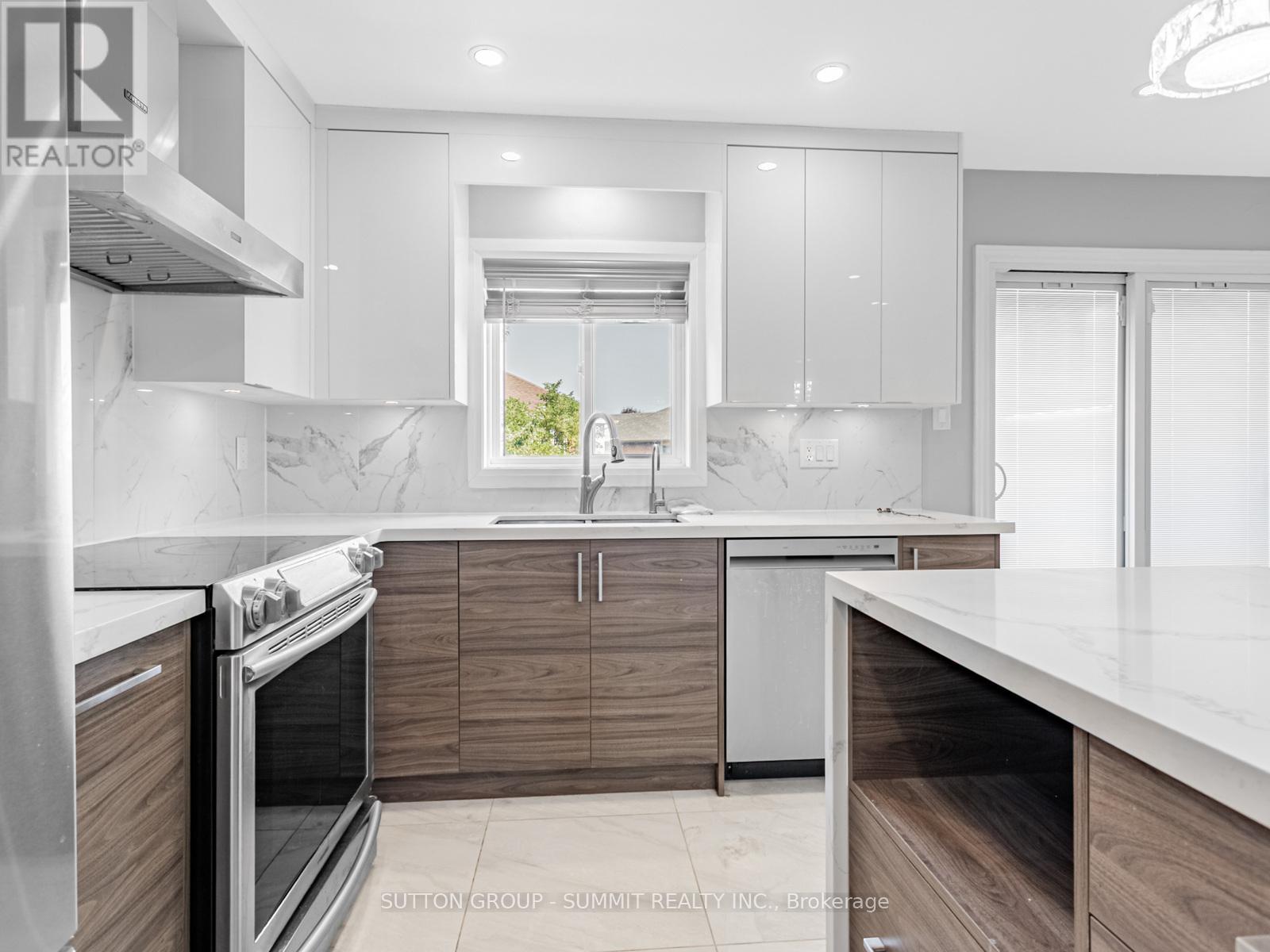 Upper - 5453 Palmerston Crescent, Mississauga, Ontario  L5M 5Z8 - Photo 10 - W12394682