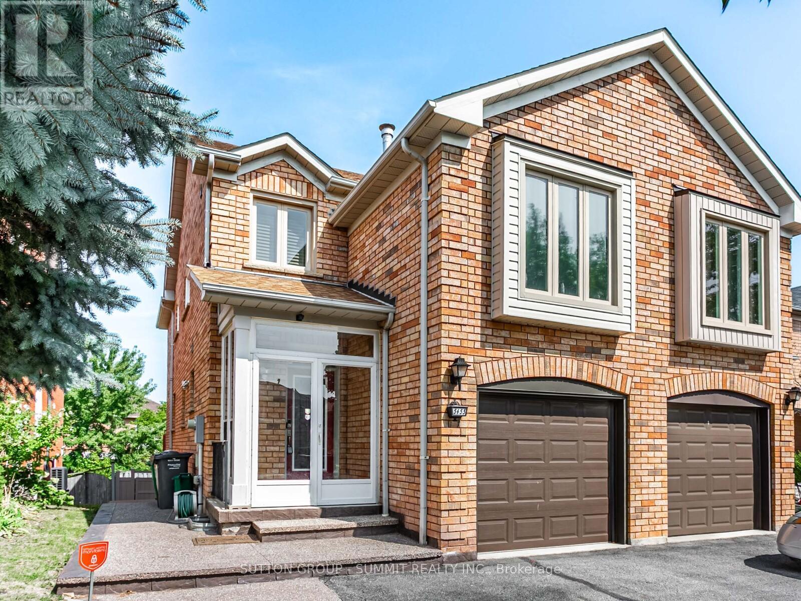 Upper - 5453 Palmerston Crescent, Mississauga, Ontario  L5M 5Z8 - Photo 2 - W12394682