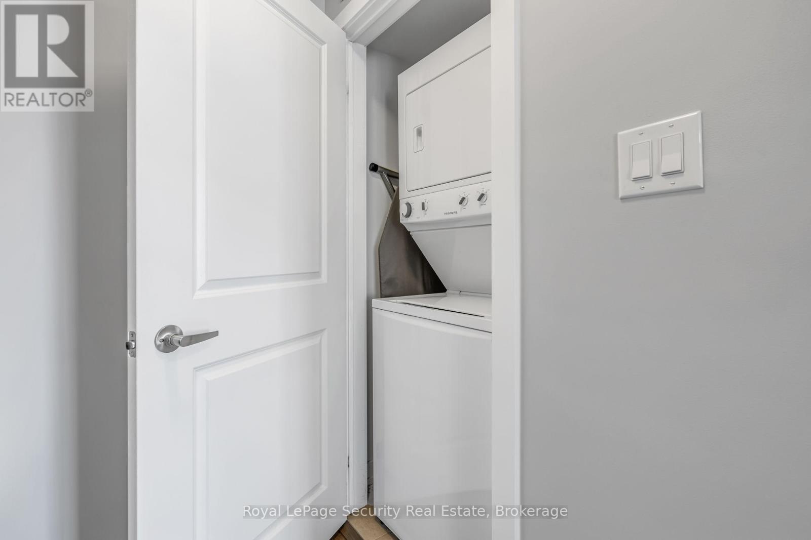 61 - 2315 Sheppard Avenue W, Toronto (Humberlea-Pelmo Park), Ontario  M9M 3A4 - Photo 26 - W12394689