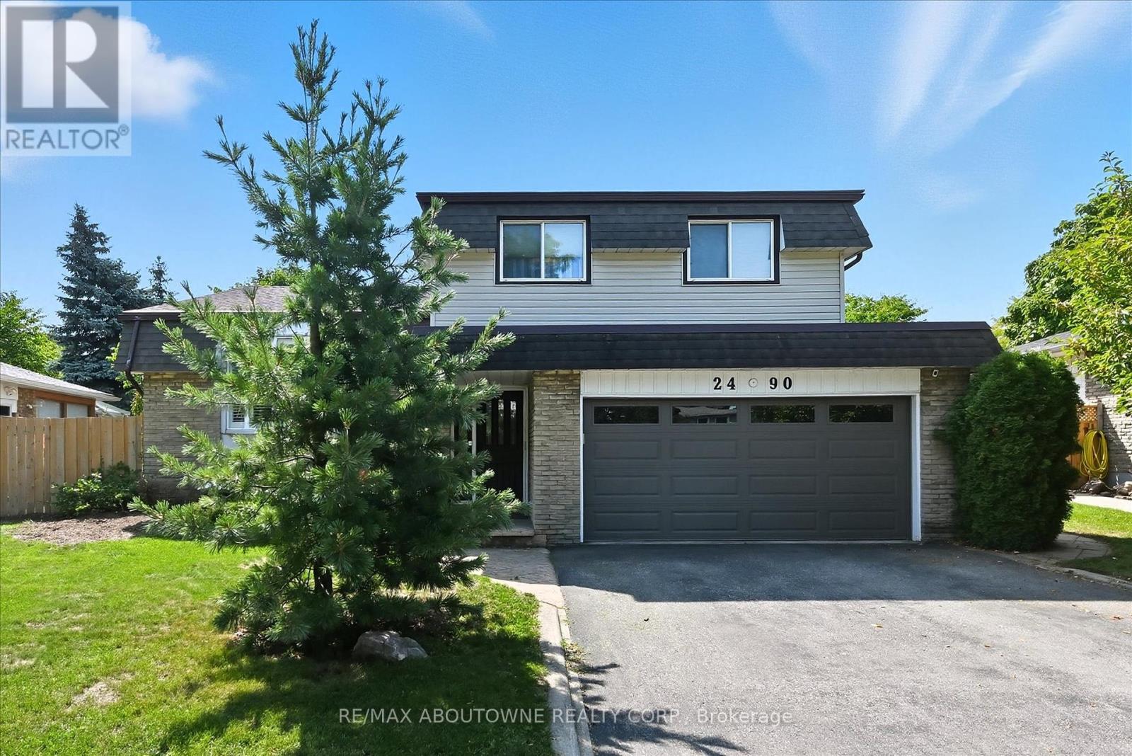 2490 TREVOR DRIVE, Oakville, Ontario