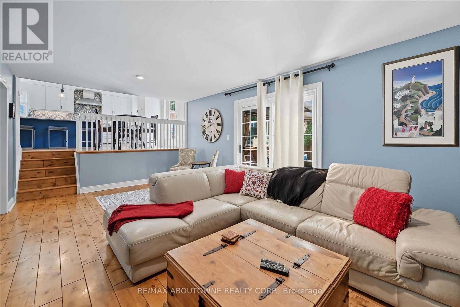 2490 Trevor Drive, Oakville, Ontario  L6L 5C6 - Photo 24 - W12394718