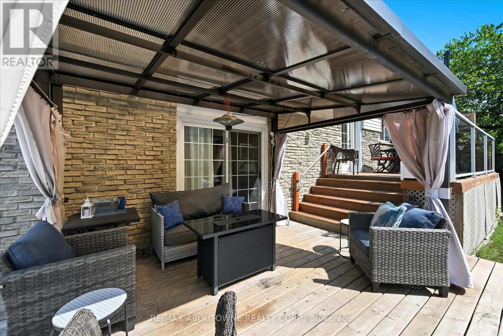 2490 Trevor Drive, Oakville, Ontario  L6L 5C6 - Photo 46 - W12394718