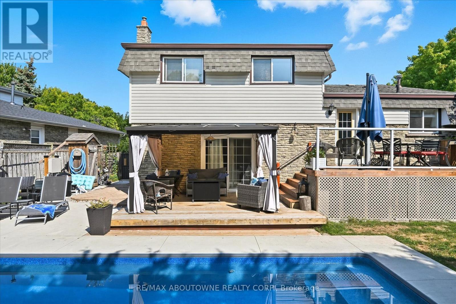 2490 Trevor Drive, Oakville, Ontario  L6L 5C6 - Photo 47 - W12394718