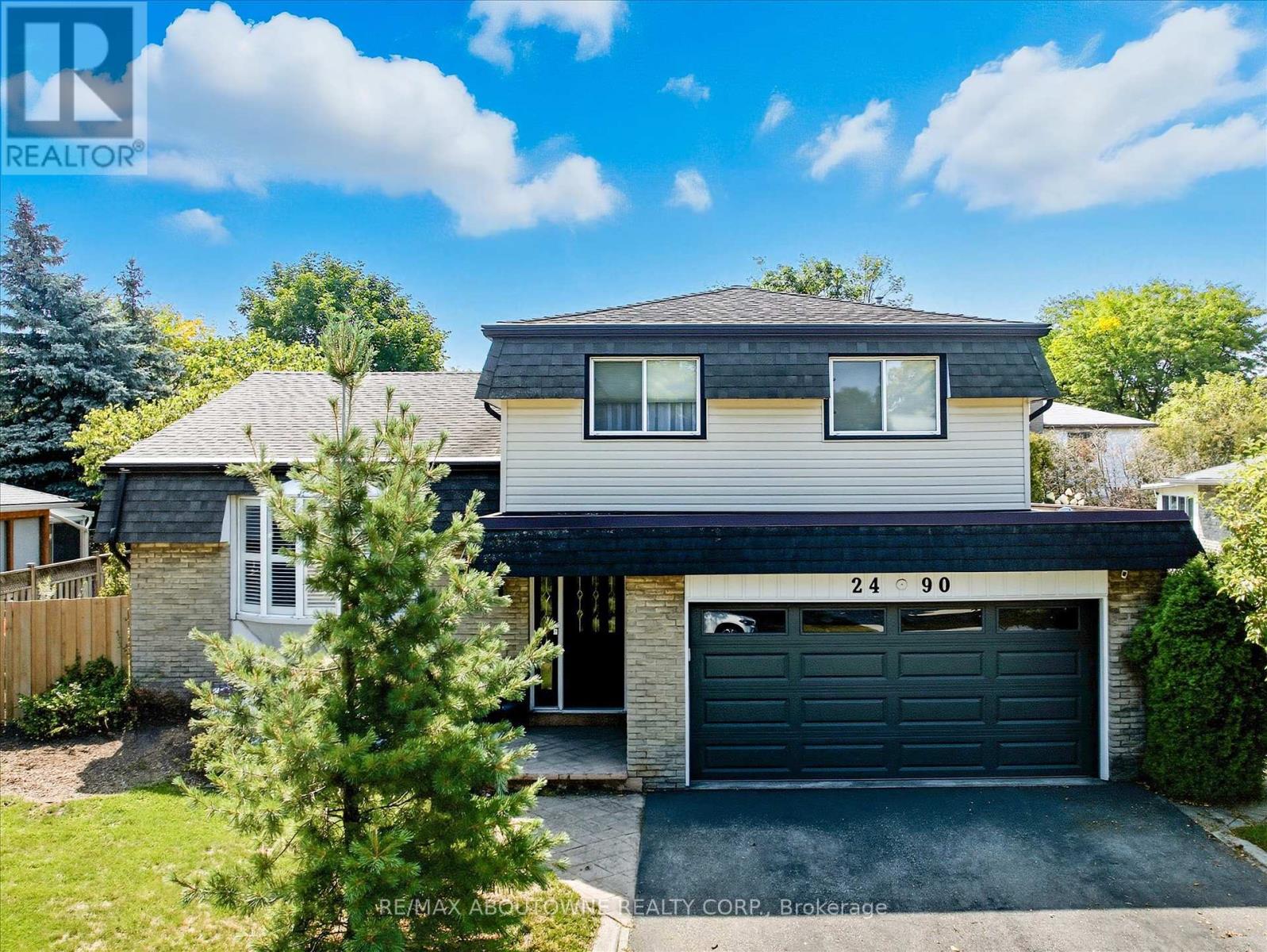 2490 Trevor Drive, Oakville, Ontario  L6L 5C6 - Photo 48 - W12394718