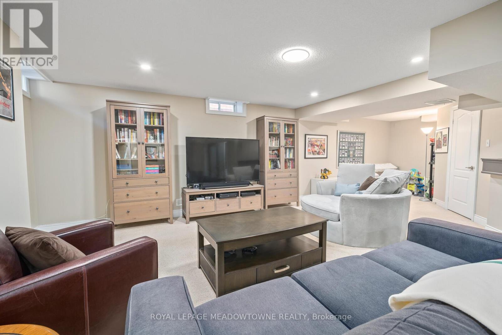 135 Miller Drive, Halton Hills (Georgetown), Ontario  L7G 5Y1 - Photo 39 - W12394741