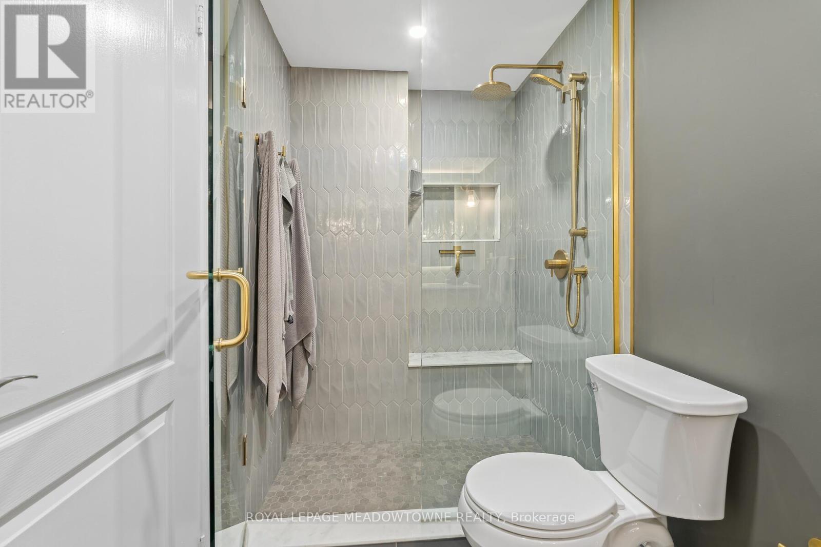 135 Miller Drive, Halton Hills (Georgetown), Ontario  L7G 5Y1 - Photo 44 - W12394741
