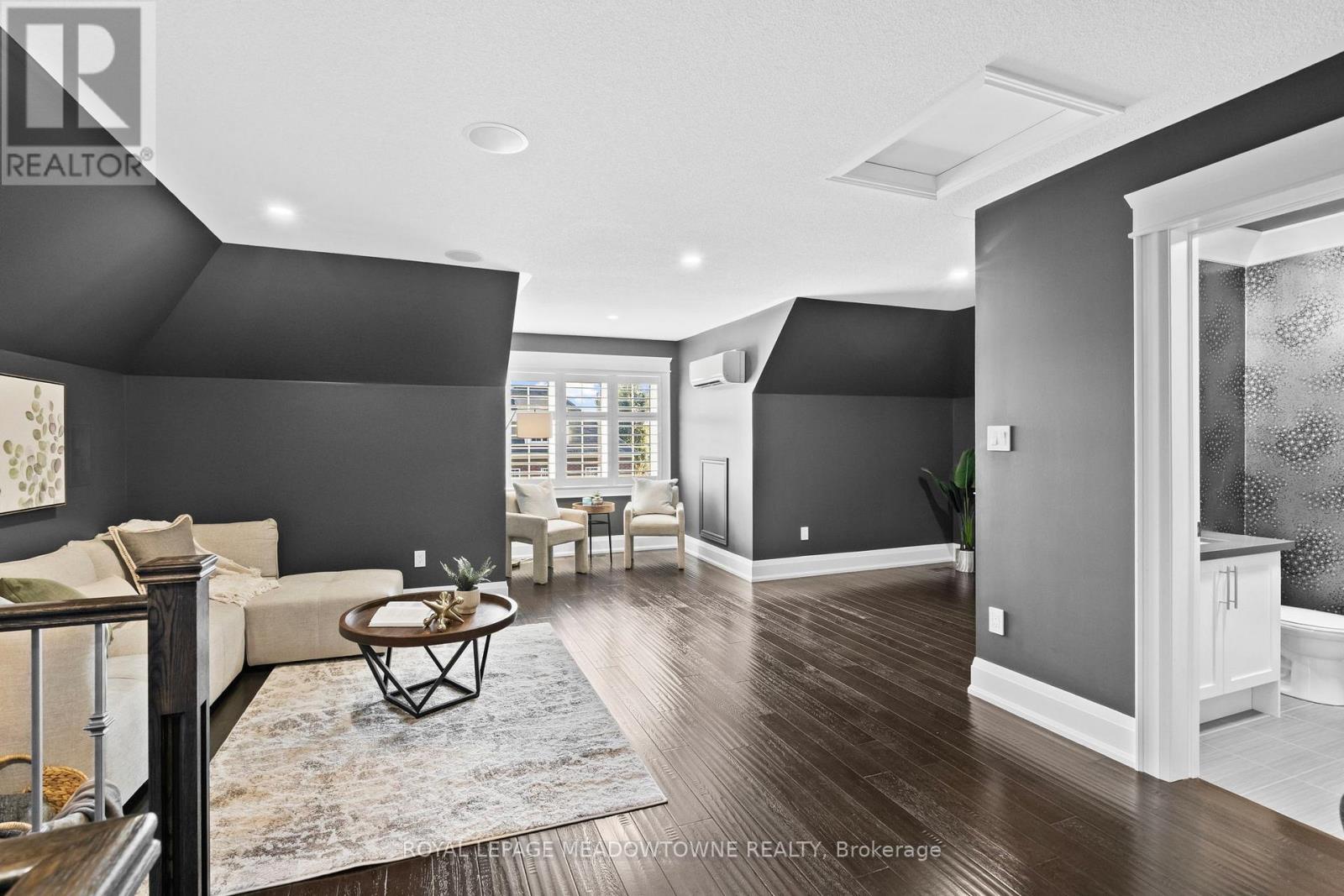 729 Wettlaufer Terrace, Milton, Ontario  L9T 8M8 - Photo 40 - W12394762