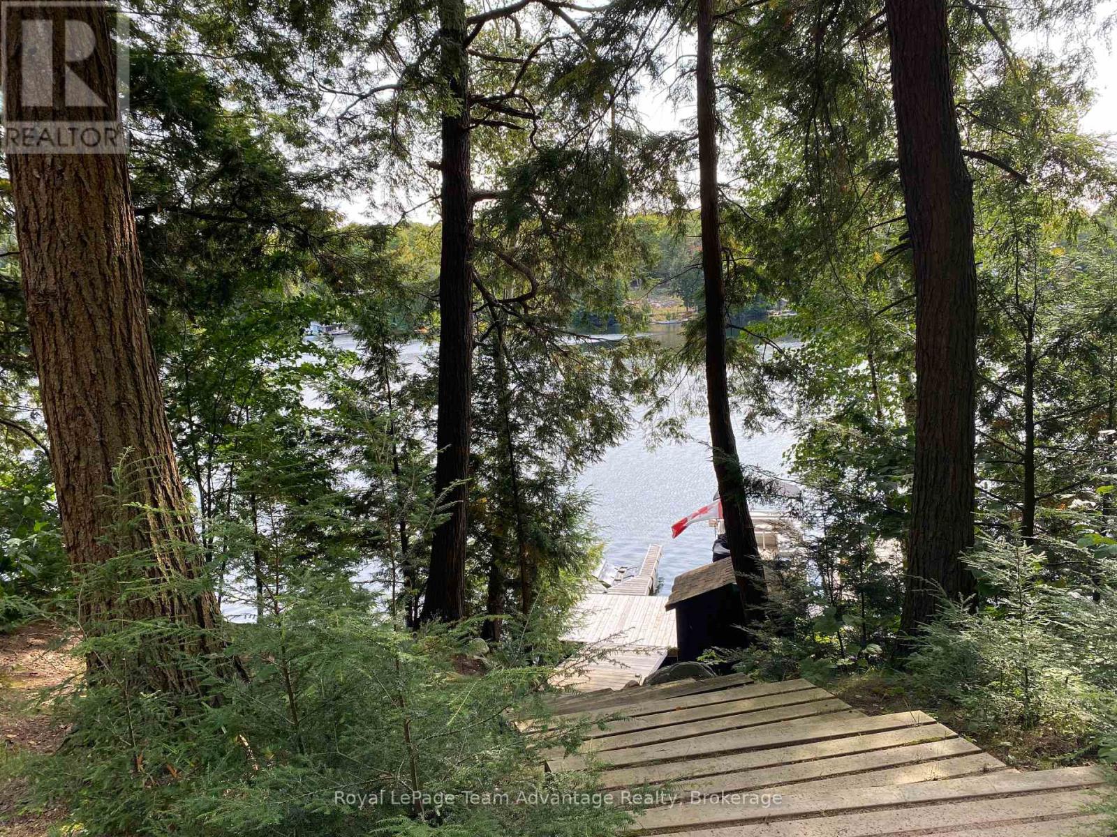 6-236 Island, Seguin, Ontario  P2A 2W8 - Photo 27 - X12394811
