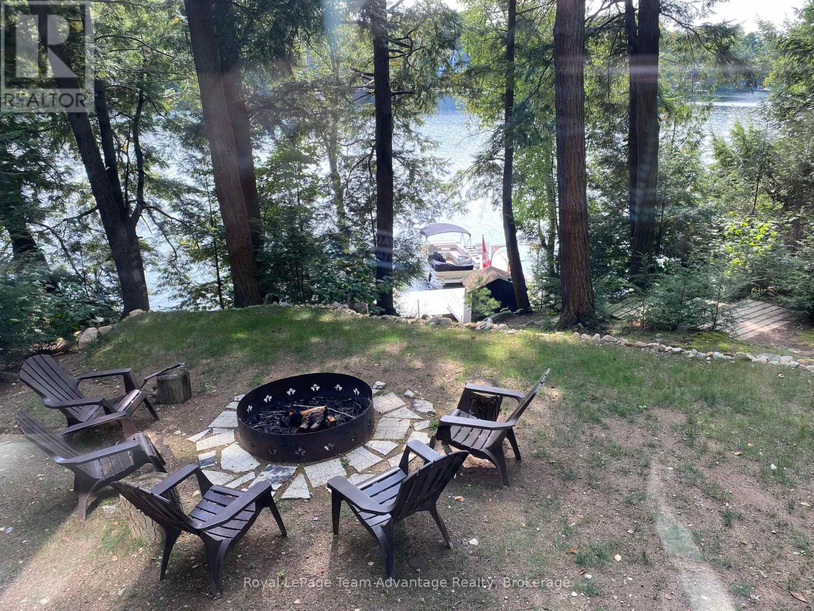 6-236 Island, Seguin, Ontario  P2A 2W8 - Photo 4 - X12394811