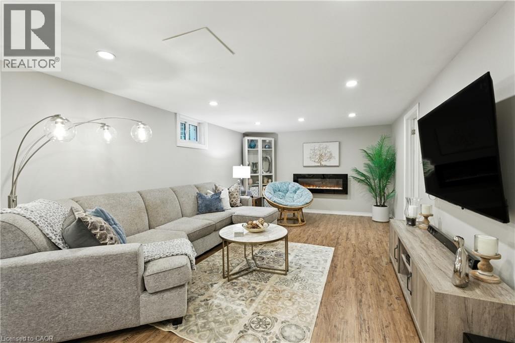 48 Brentwood Drive, Stoney Creek, Ontario  L8G 2W8 - Photo 20 - 40768334