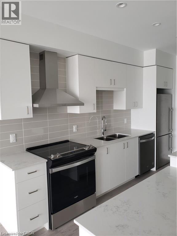 Property at 15 GLEBE Street Unit# 1211 image 1