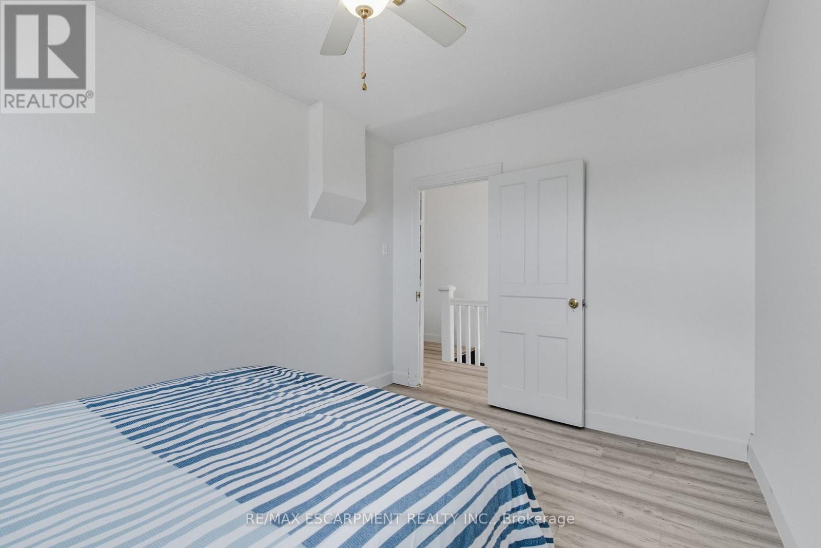 157 East 5th Street, Hamilton, Ontario  L9A 2Z7 - Photo 24 - X12394717