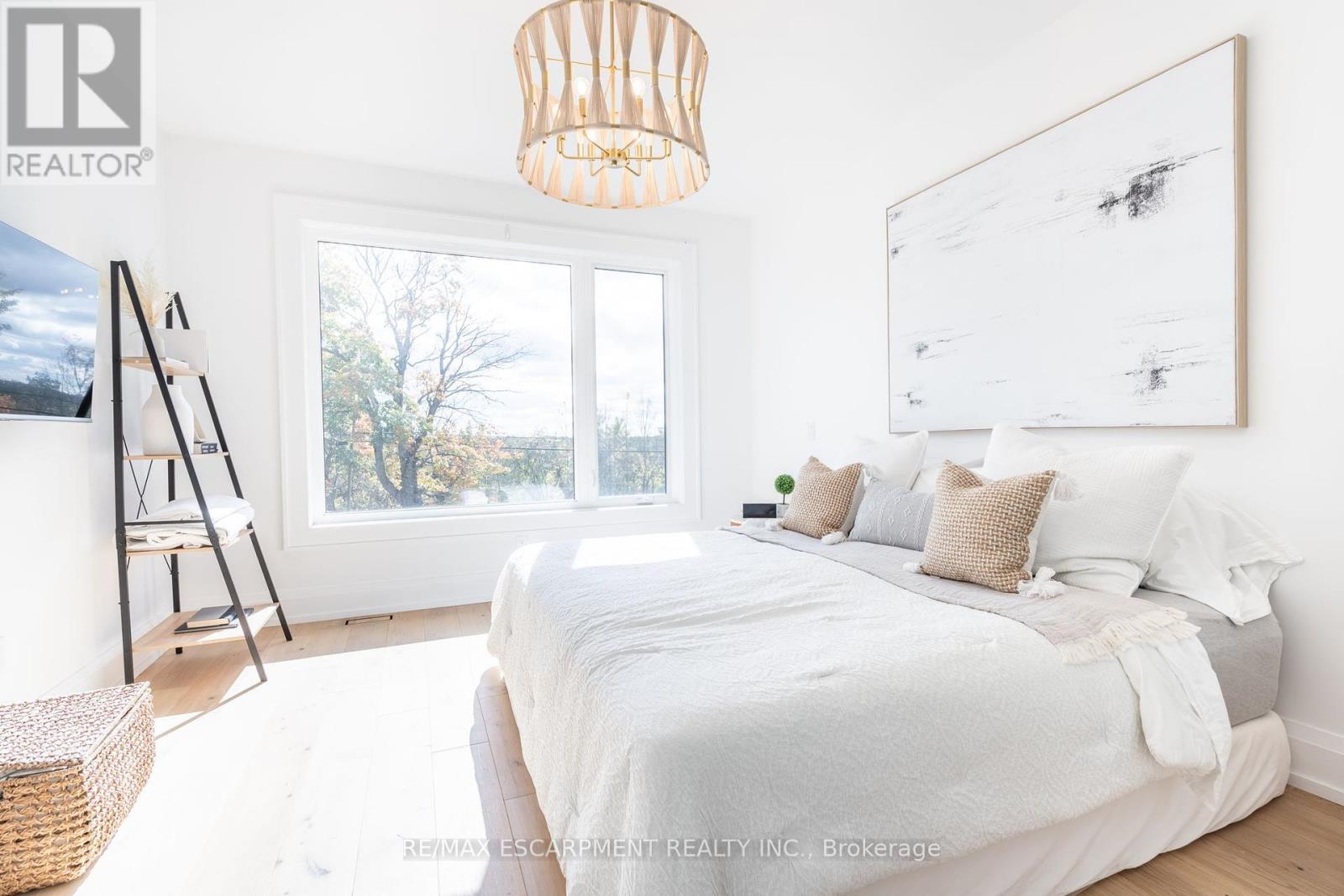 1131 Concession 6 W, Hamilton, Ontario  L0R 1V0 - Photo 41 - X12394748