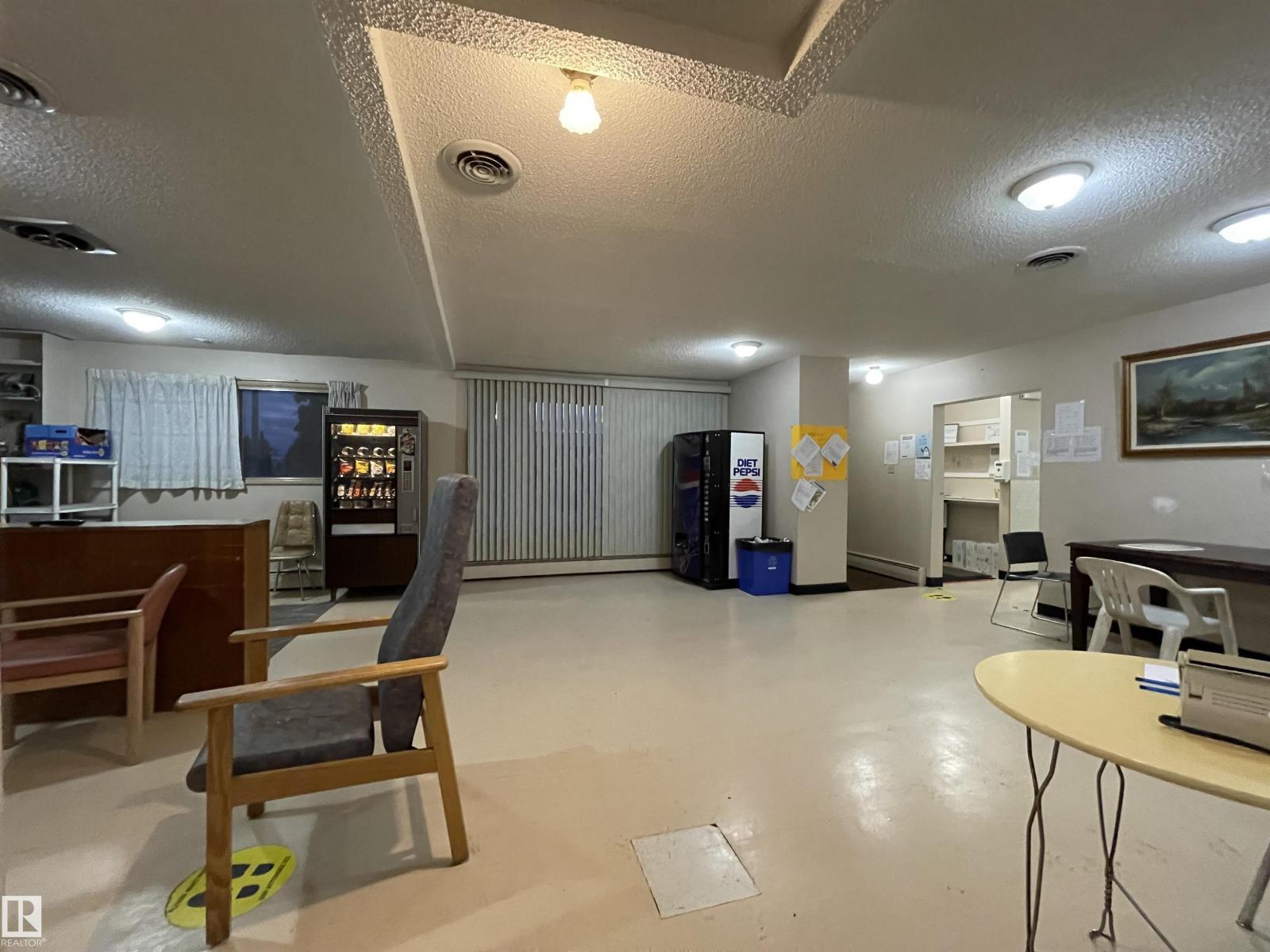 6508 134 Av Nw, Edmonton, Alberta  T5A 0N2 - Photo 6 - E4456617