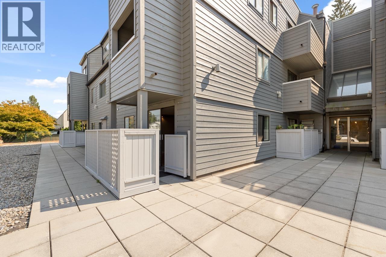 110 1948 Coquitlam Avenue, Port Coquitlam, British Columbia  V3B 1J3 - Photo 4 - R3043366
