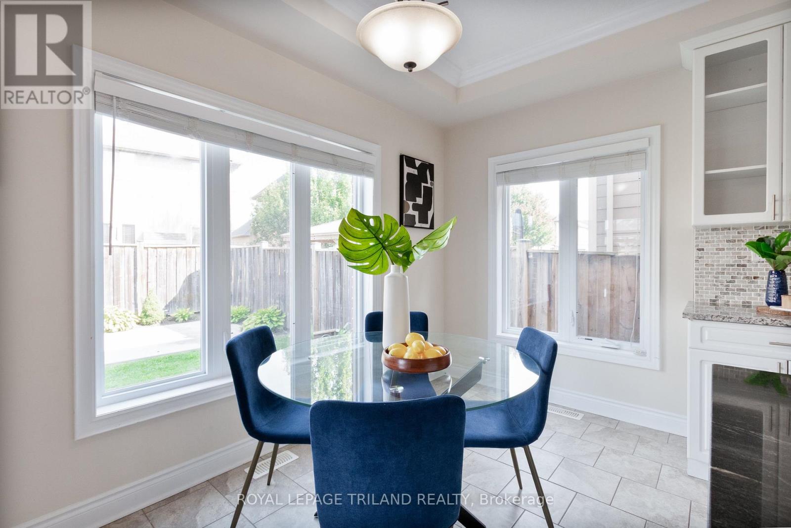 6742 Navin Crescent, London South, Ontario  N6P 0B6 - Photo 15 - X12394912