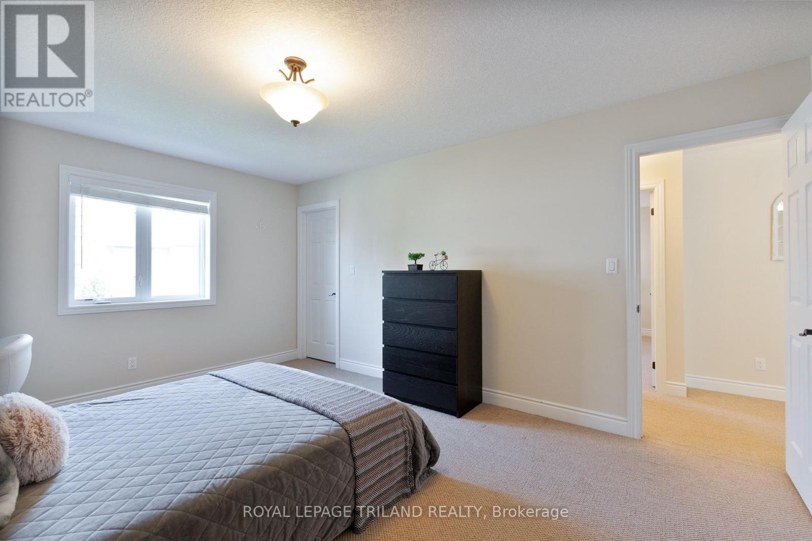 6742 Navin Crescent, London South, Ontario  N6P 0B6 - Photo 33 - X12394912