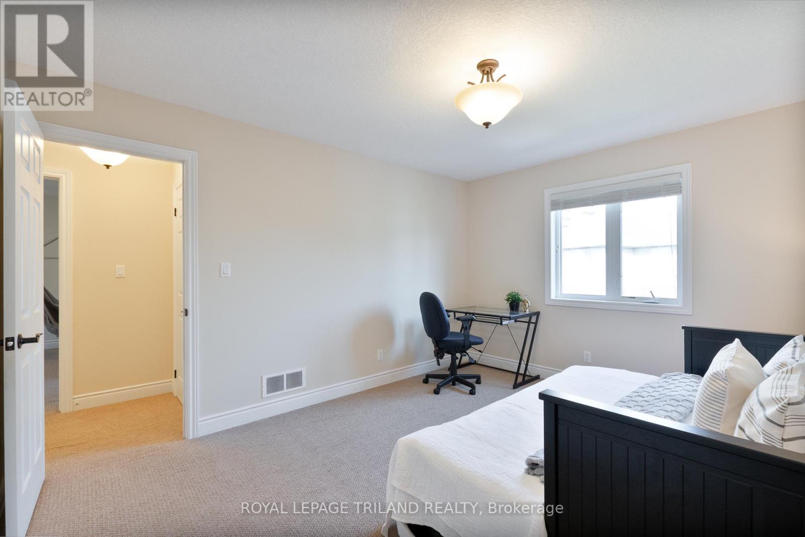 6742 Navin Crescent, London South, Ontario  N6P 0B6 - Photo 35 - X12394912