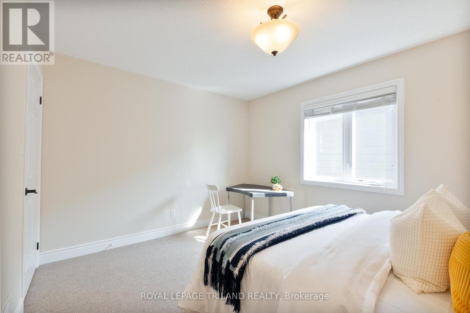 6742 Navin Crescent, London South, Ontario  N6P 0B6 - Photo 39 - X12394912