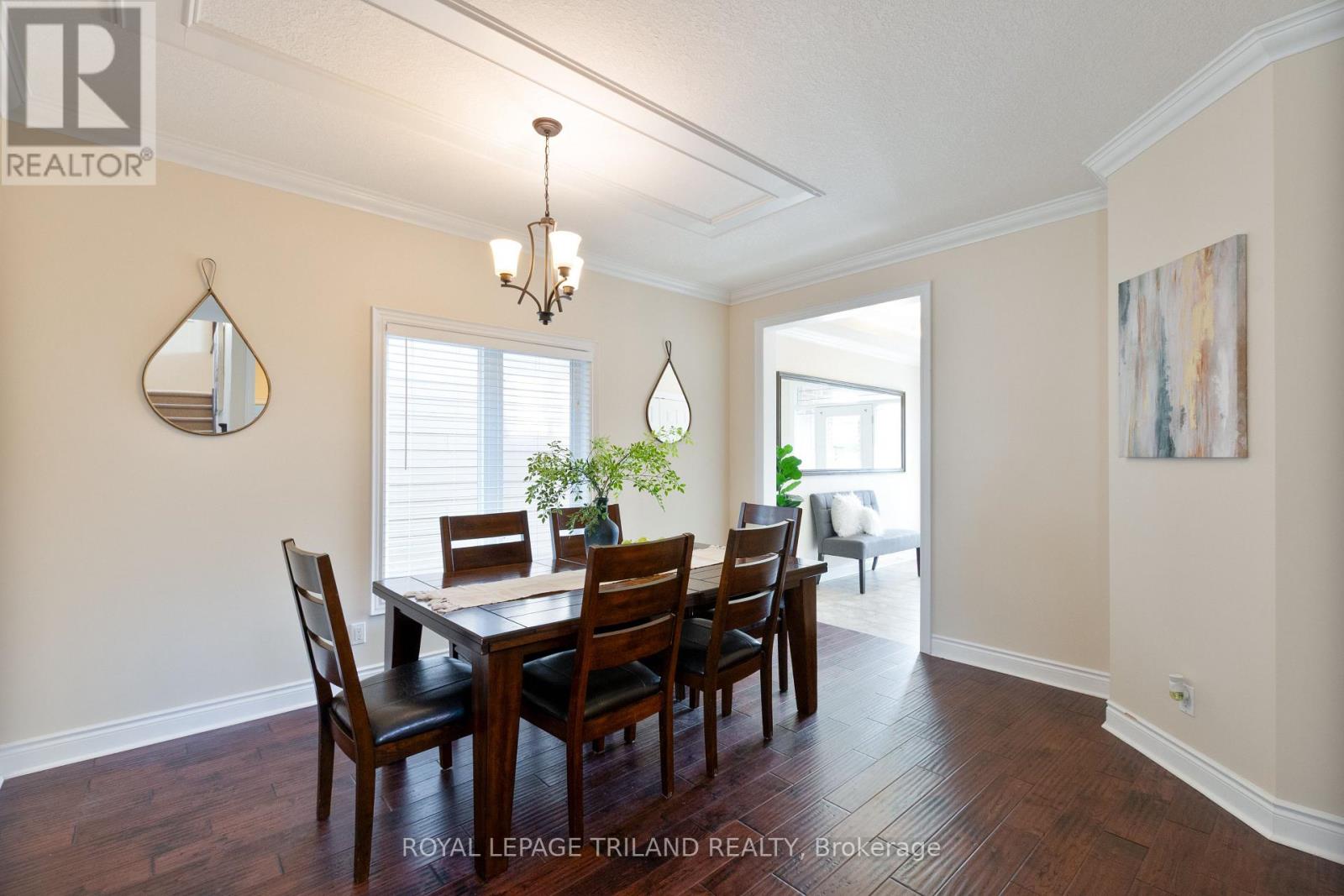 6742 Navin Crescent, London South, Ontario  N6P 0B6 - Photo 9 - X12394912
