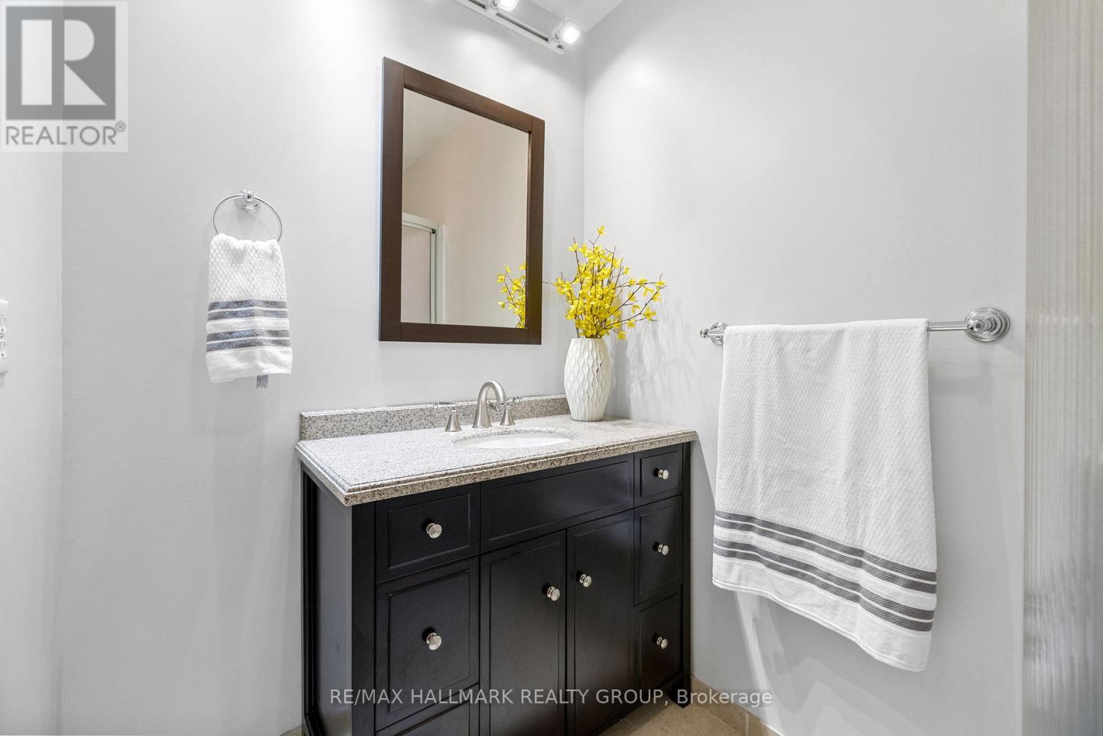 105 - 960 Teron Road, Ottawa, Ontario  K2K 2B6 - Photo 25 - X12394929