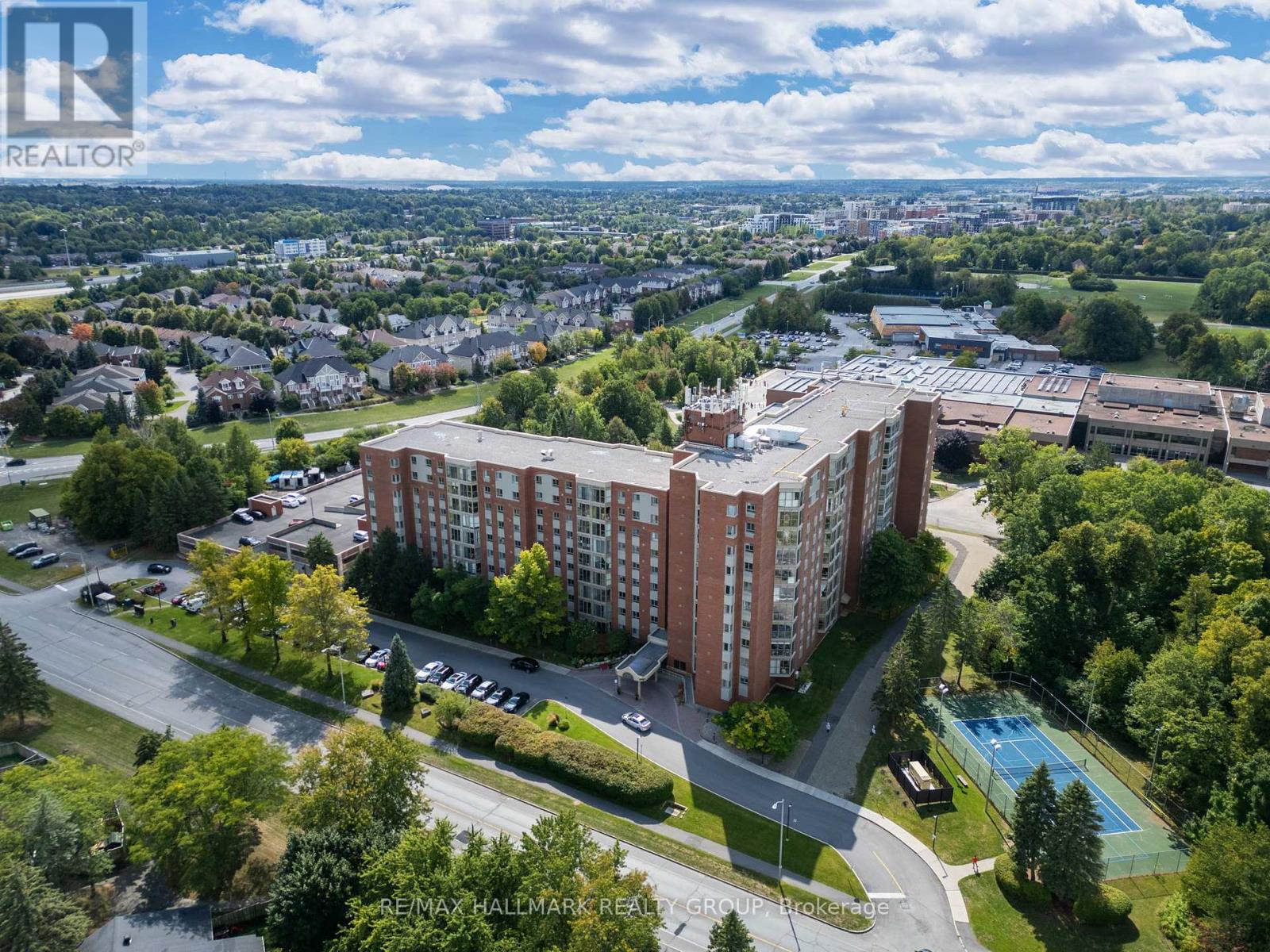 105 - 960 Teron Road, Ottawa, Ontario  K2K 2B6 - Photo 4 - X12394929