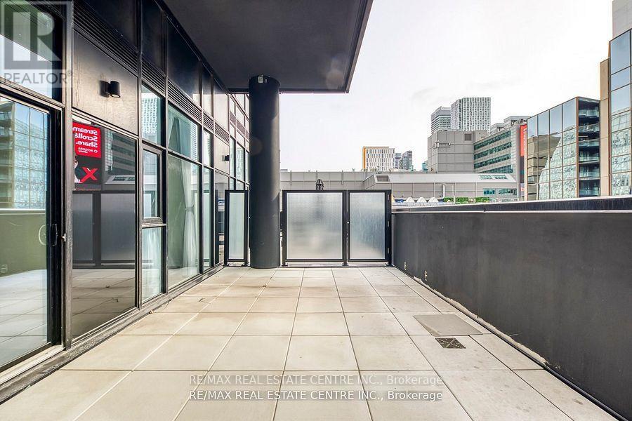 406 - 20 Edward Street, Toronto, Ontario  M5G 1C9 - Photo 16 - C12394790