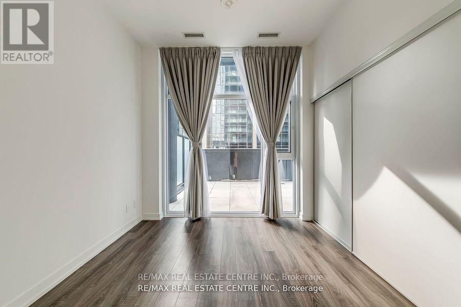 406 - 20 Edward Street, Toronto, Ontario  M5G 1C9 - Photo 20 - C12394790