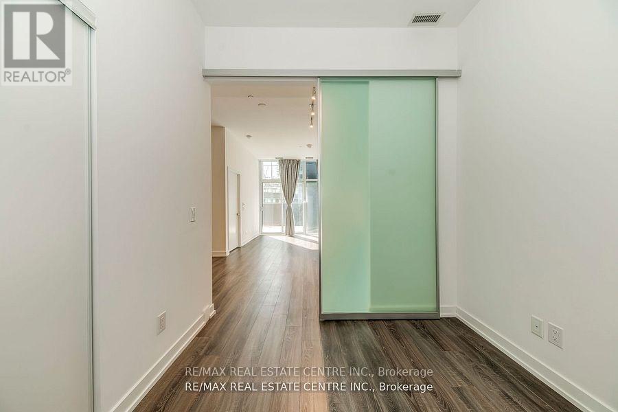 406 - 20 Edward Street, Toronto, Ontario  M5G 1C9 - Photo 26 - C12394790