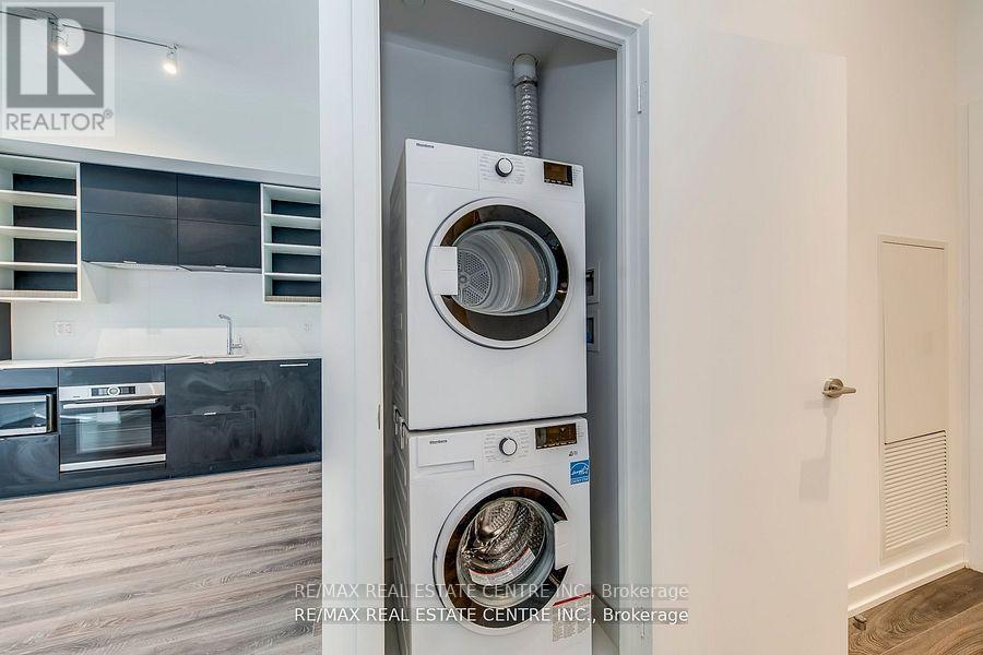 406 - 20 Edward Street, Toronto, Ontario  M5G 1C9 - Photo 31 - C12394790