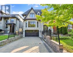 20 WALKER ROAD, Toronto, Ontario
