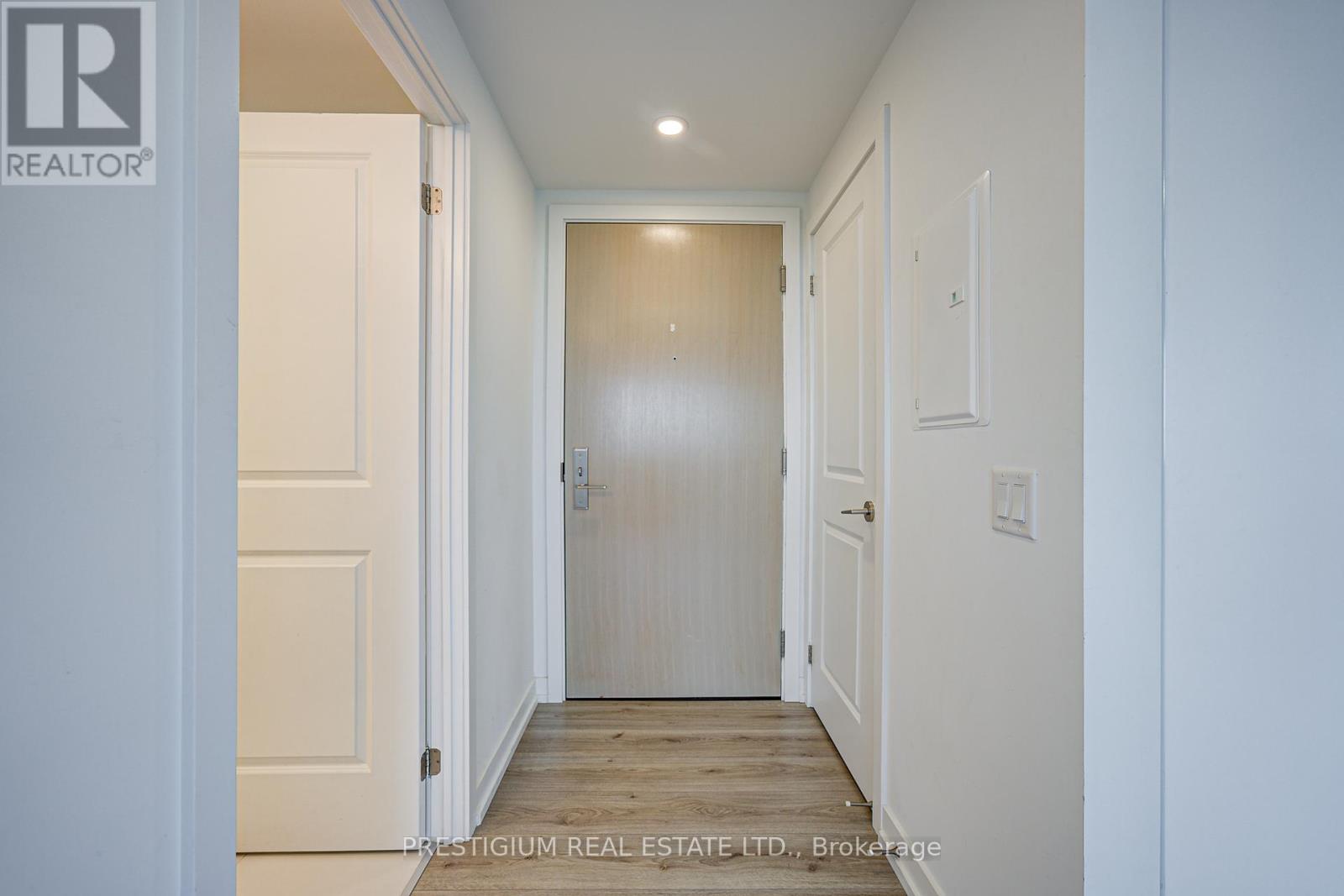 2708 - 395 Bloor Street E, Toronto, Ontario  M4W 1H7 - Photo 8 - C12394823