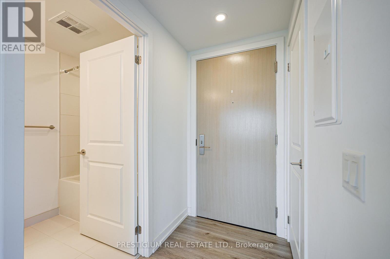 2708 - 395 Bloor Street E, Toronto, Ontario  M4W 1H7 - Photo 9 - C12394823