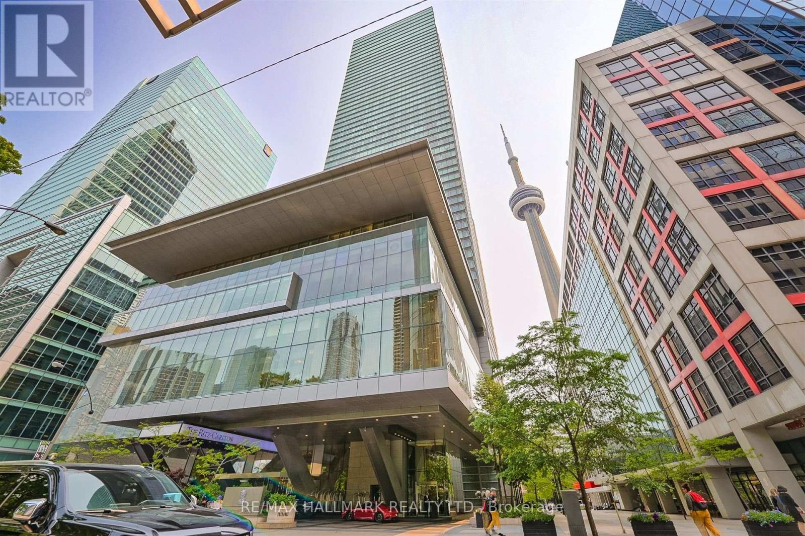 3303 - 183 Wellington Street W, Toronto, Ontario  M5V 0A1 - Photo 42 - C12394865