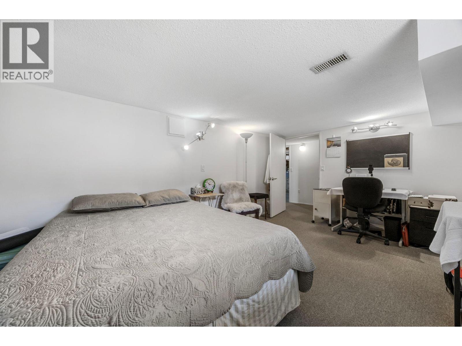 3445 Barberry Street Kelowna Photo 30