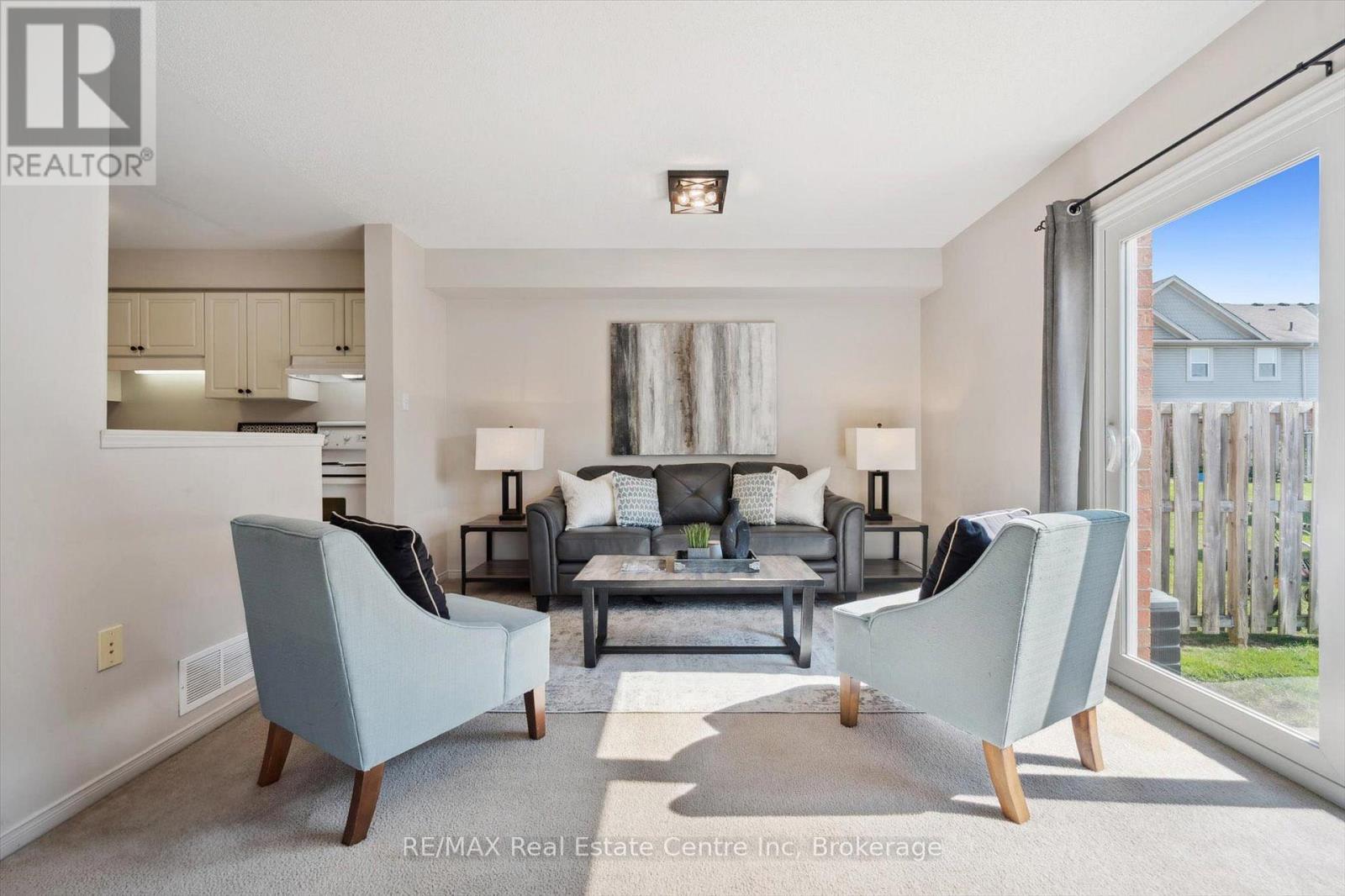 Property at 36 - 124 GOSLING GARDENS image 3