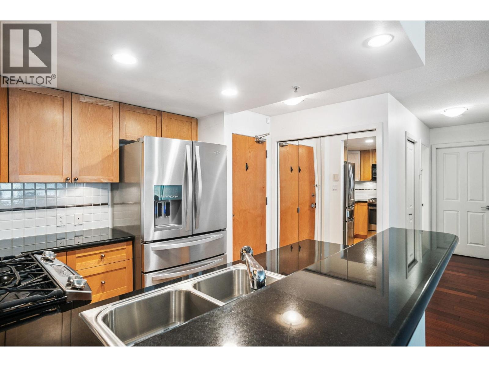 106 1485 W 6th Avenue, Vancouver, British Columbia  V6H 4G1 - Photo 10 - R3046195