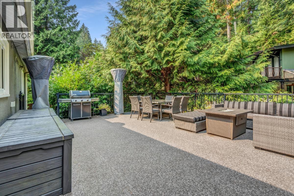 4233 Capilano Road, North Vancouver, British Columbia  V7R 4J6 - Photo 19 - R3046170