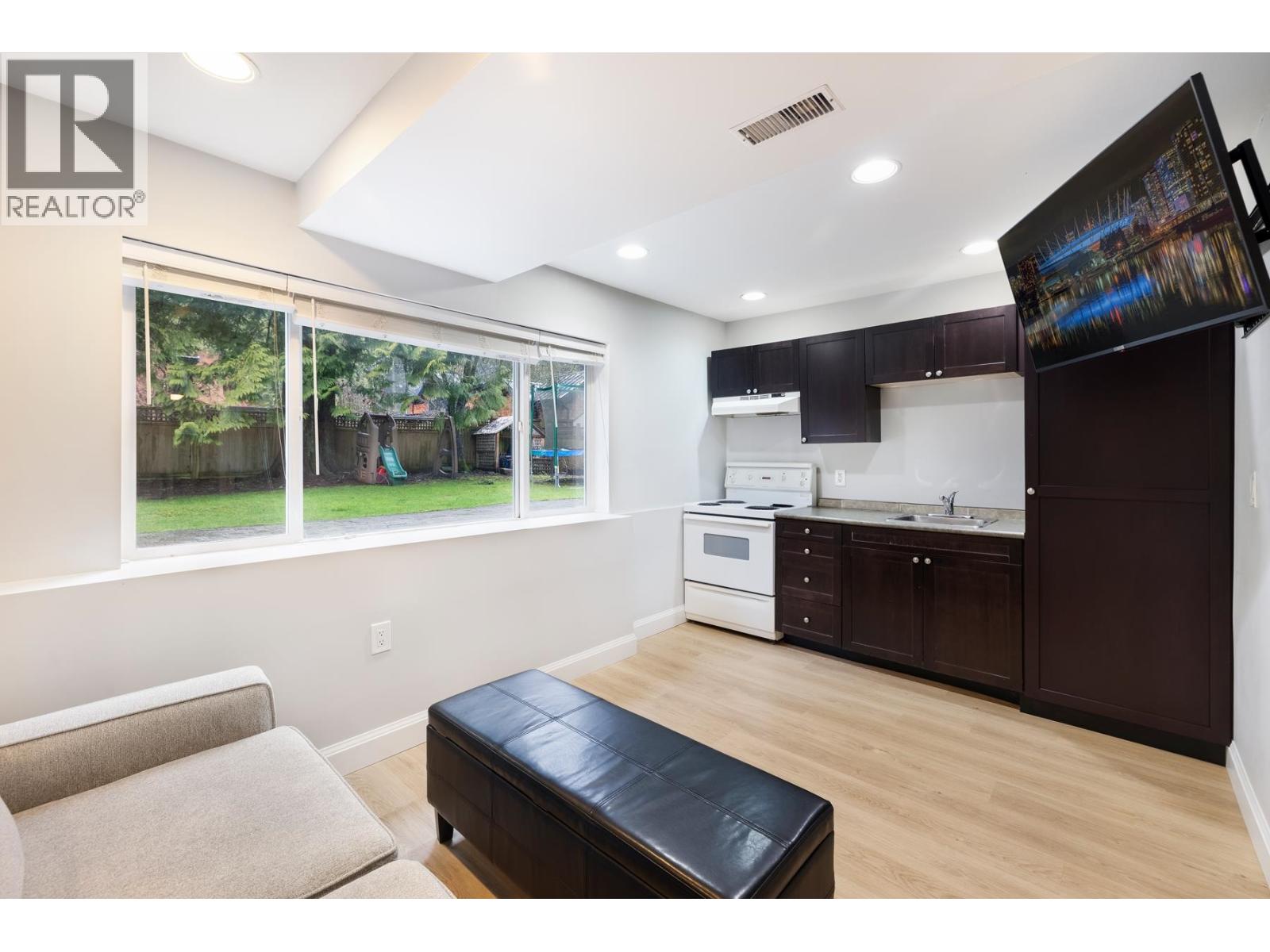 4233 Capilano Road, North Vancouver, British Columbia  V7R 4J6 - Photo 30 - R3046170